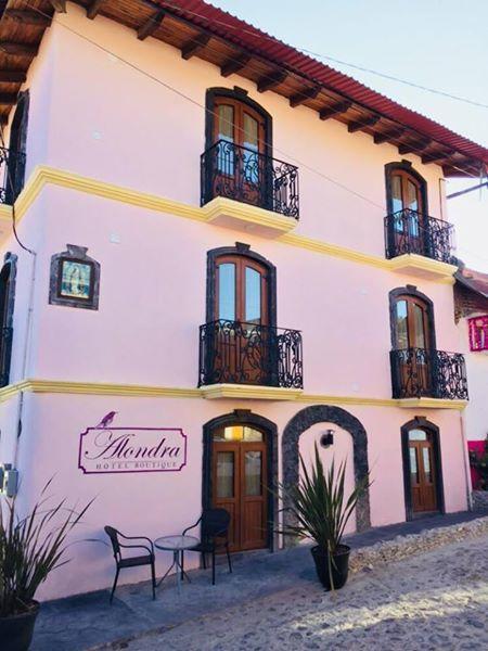 Alondra Hotel Boutique Минерал дел Монте Стая снимка